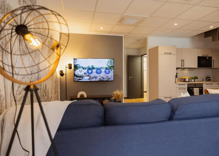 Hygge Homes - 'silva' Apartment *